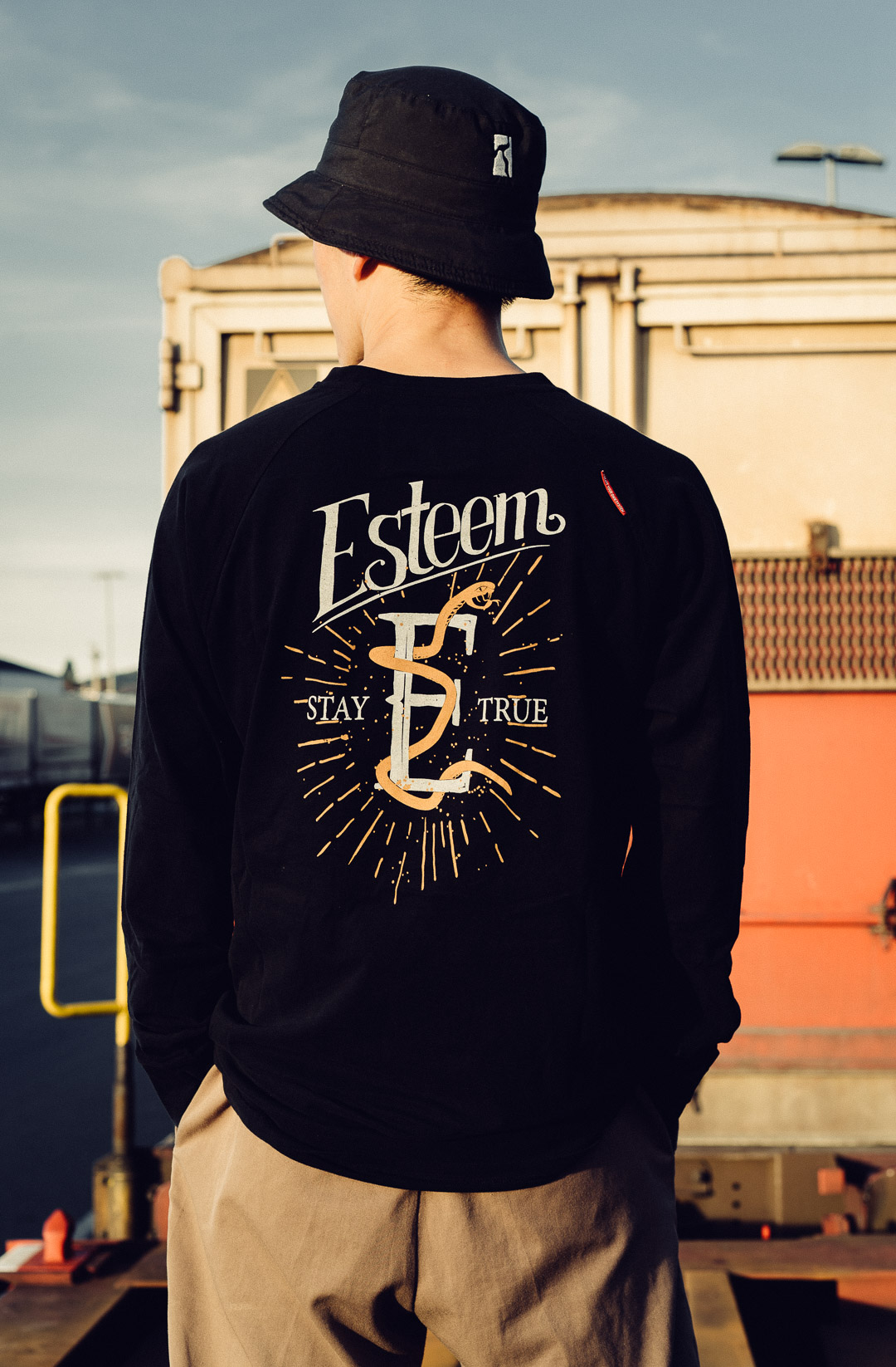 esteem - Streetwear by Rookies at Work
